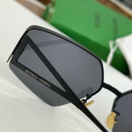 Picture of Bottega Veneta Sunglasses _SKUfw43142559fw